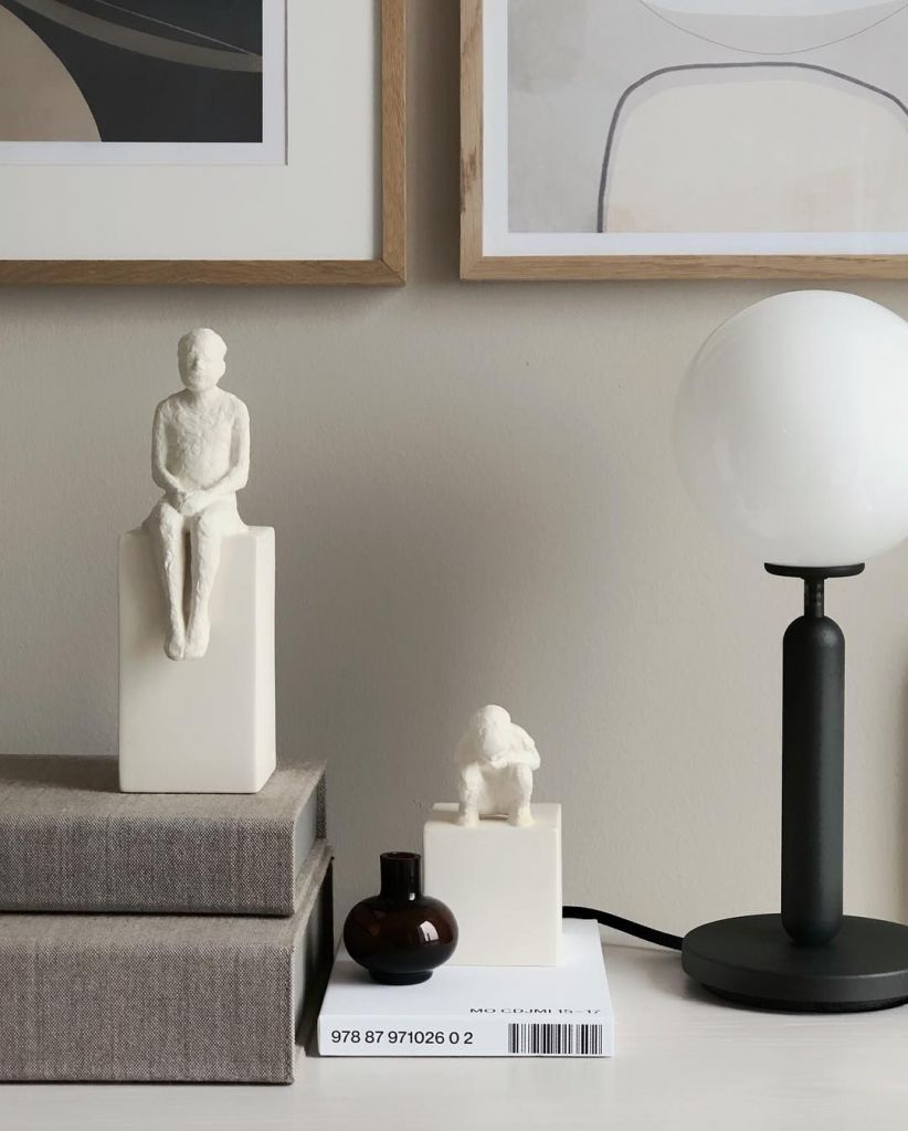 Caroline-Bahrenscheer-on-Instagram_-AD-_-To-celebrate-spring-I’ve-spend-all-morning-trying-to-create-a-more-gallery-vibe-in-my-bedroom-in-collaboration-with interior designer anglesey - minimal interior design ideas
